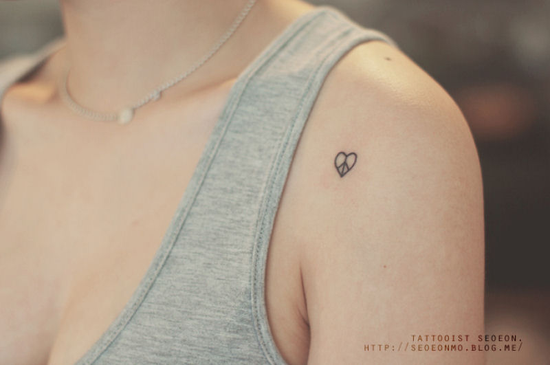 As tatuagens minimalistas da tatuadora coreana Seoeon 24