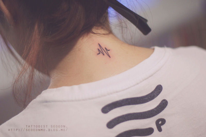 As tatuagens minimalistas da tatuadora coreana Seoeon 28