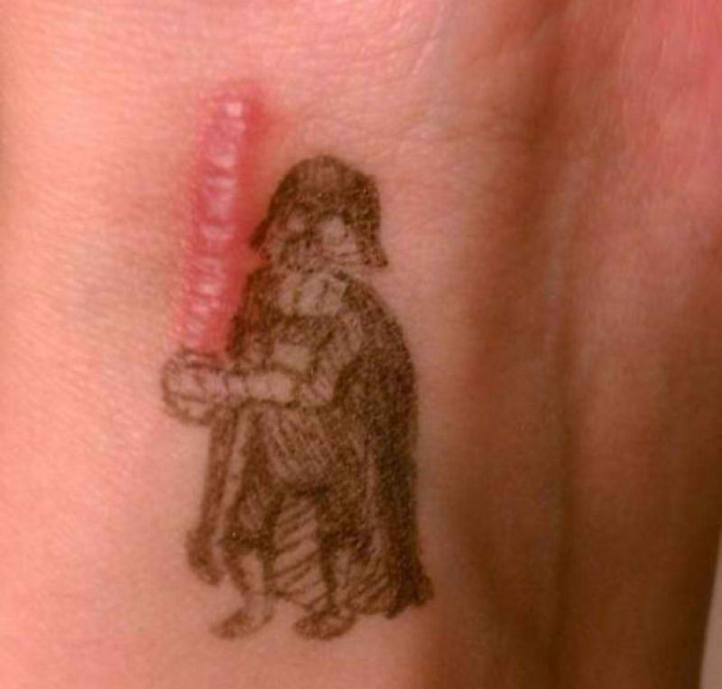 Tatuagens incríveis que cobrem cicatrizes 15