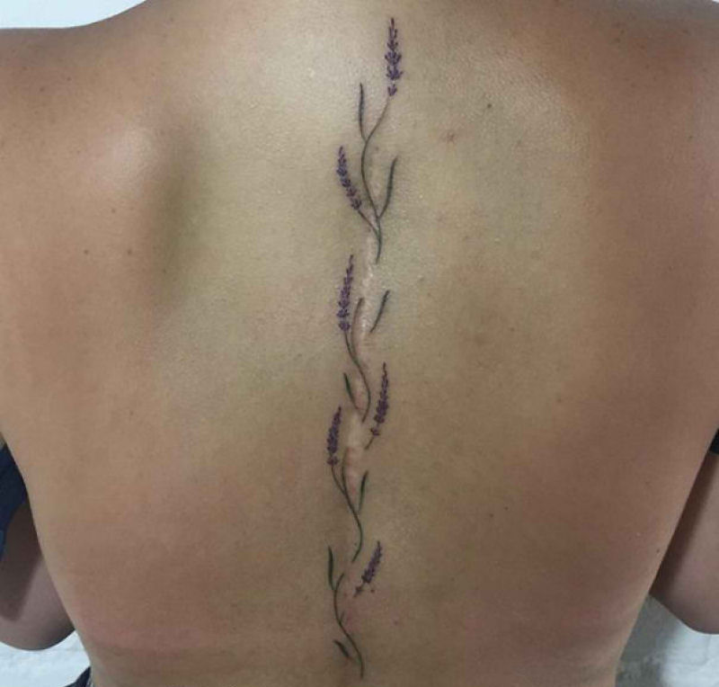 Tatuagens incríveis que cobrem cicatrizes 25