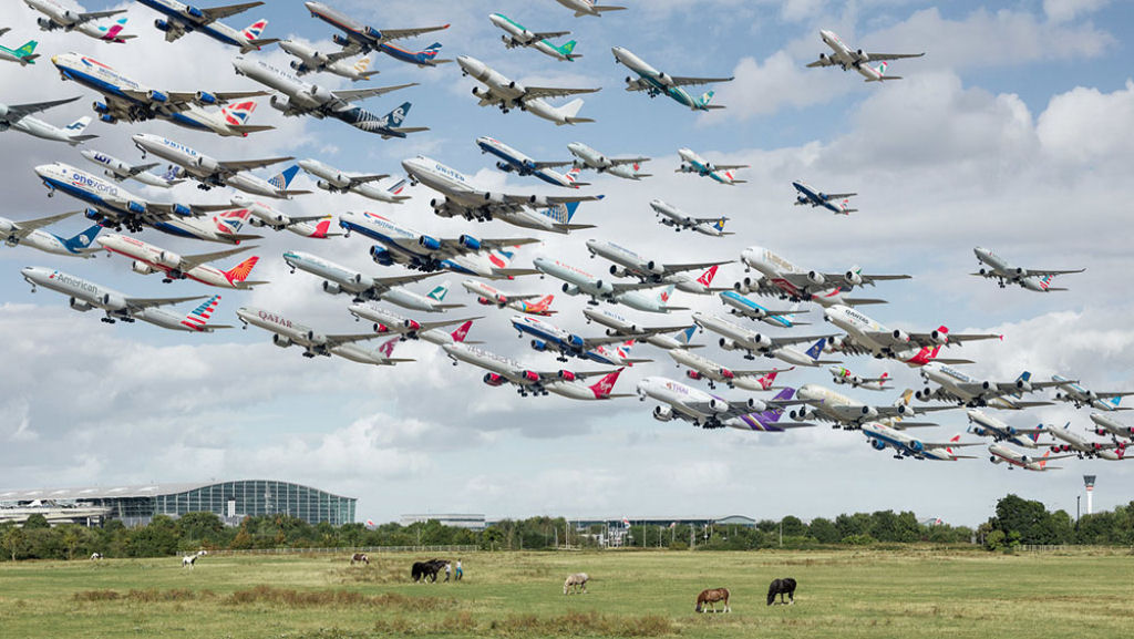Airportraits: fotos compostas registram avies pousando e decolando por todo o mundo 05
