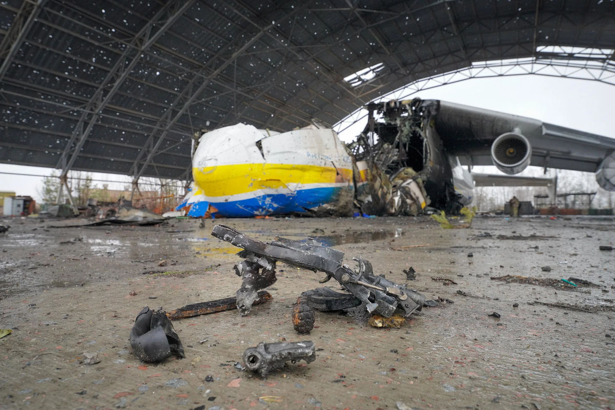 Ucrnia reconstruir o Antonov An-225 com peas do avio destrudo pela Rssia