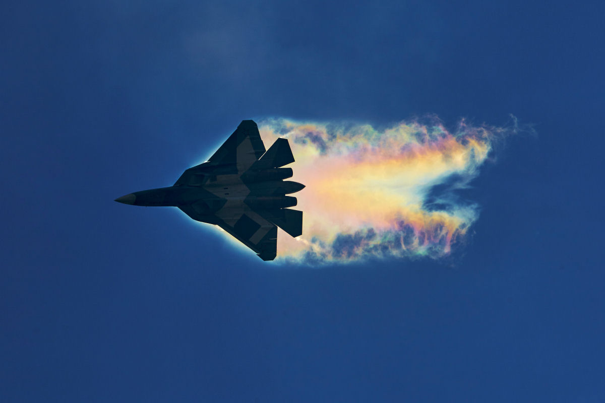 O arrepiante grito do Sukhoi Su-57 Felon, o caça mais avançado da força aérea russa
