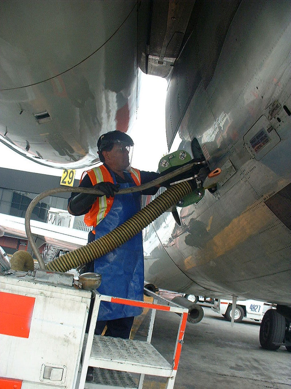 Para Onde Vai o Cocó do Avião?