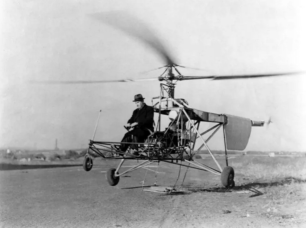 Vought-Sikorsky VS-300: fotos histricas do primeiro helicptero de sucesso do mundo
