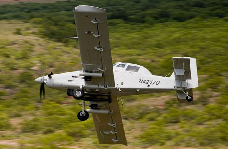Voltam as hélices: um destes protótipos será o novo avião leve de ataque da força aérea americana 06