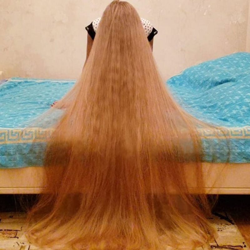 A ltima vez que esta russa cortou o cabelo ela tinha 5 anos, agora tem 34 e parece a Rapunzel da vida real 07