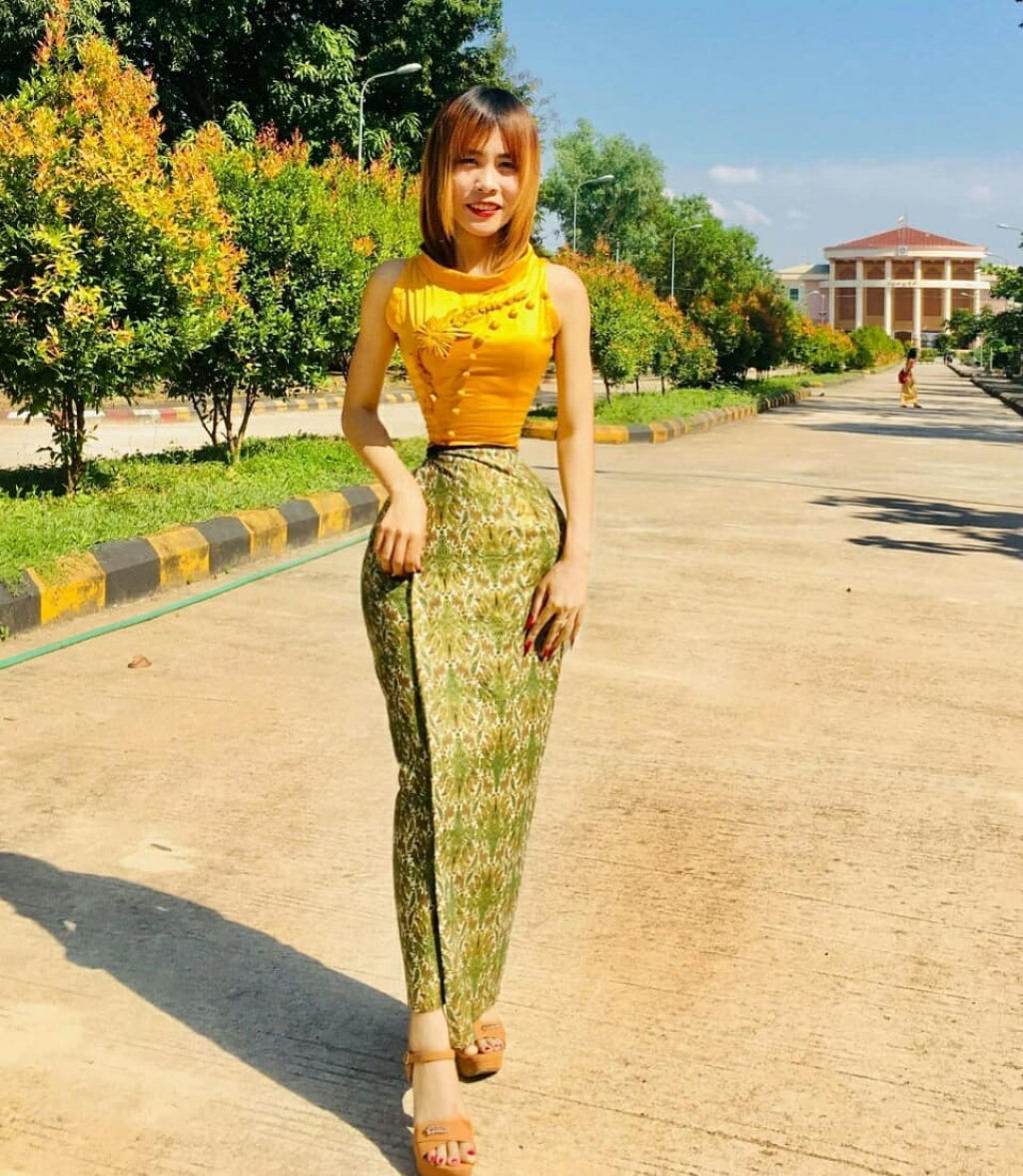 É difícil acreditar que minúscula cintura desta birmanesa seja natural