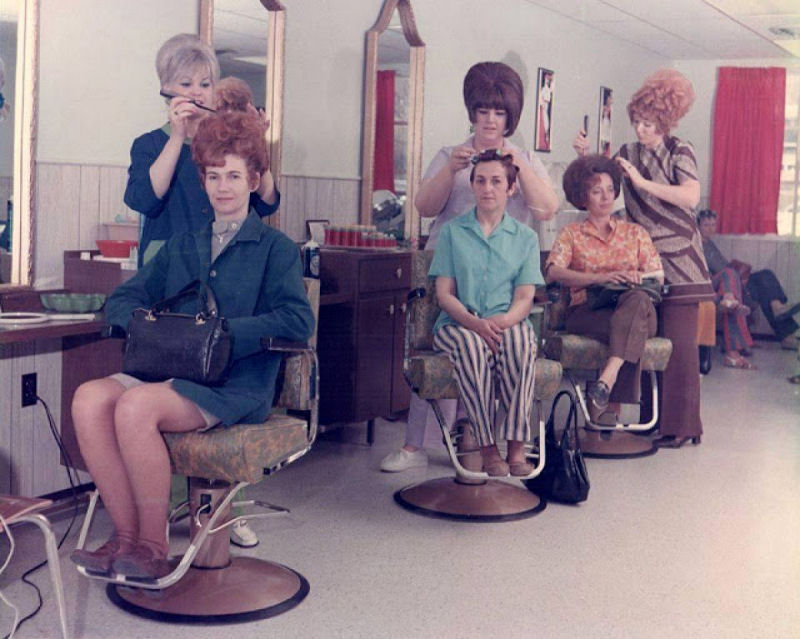 A moda do cabelo-capacete: o penteado que definiu os anos 1960 02