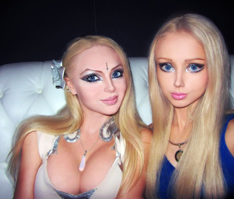 A Barbie russa agora tem uma irmã 10