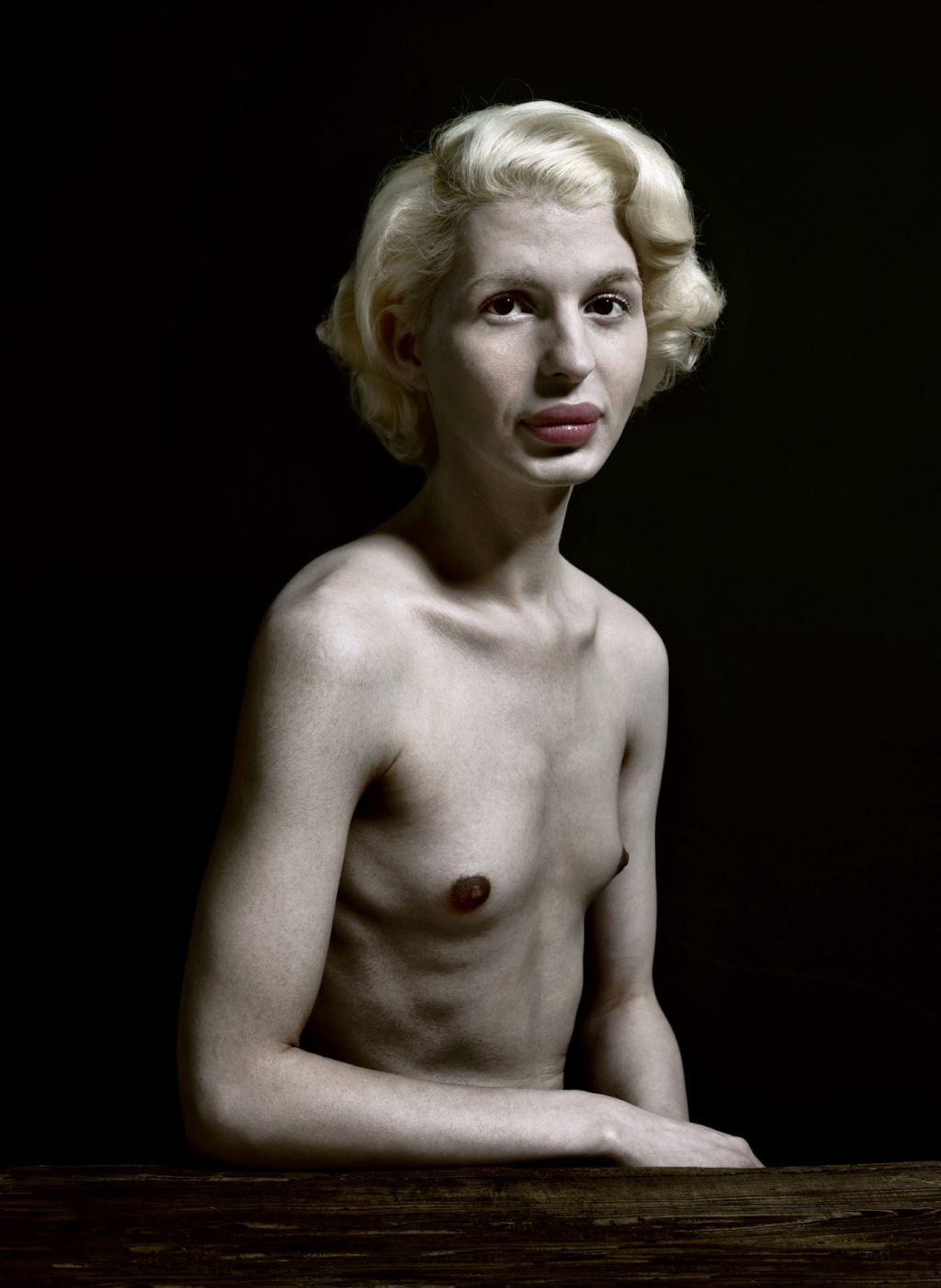 Plstica beleza: retratos de pessoas com cirurgia esttica extrema 09