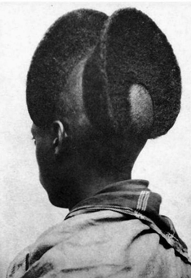 Fotos de quase 100 anos mostram o amasunzu, um penteado único dos ruandeses 03