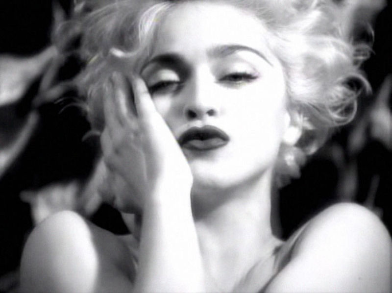 A recriaco destas fotos icnicas de Madonna so uma perfeico 14