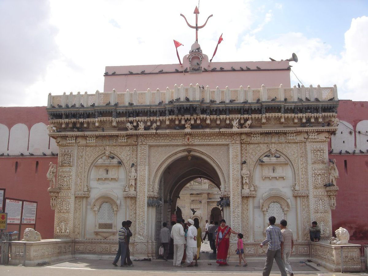 Karni Mata, um templo repleto de milhares de ratos sagrados