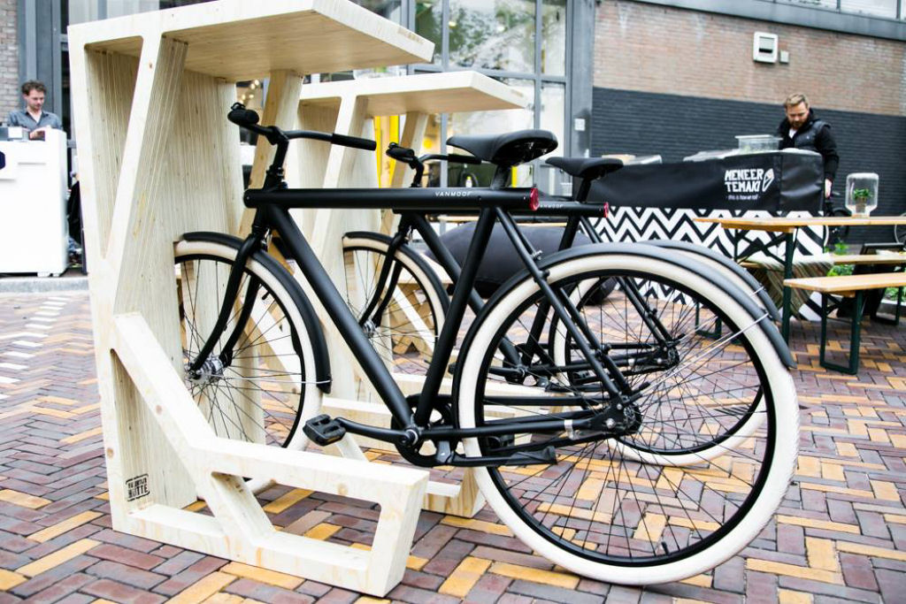 Fabricante de bikes holandesa coloca estampa com TV plana na embalagem e reduz danos em 80%