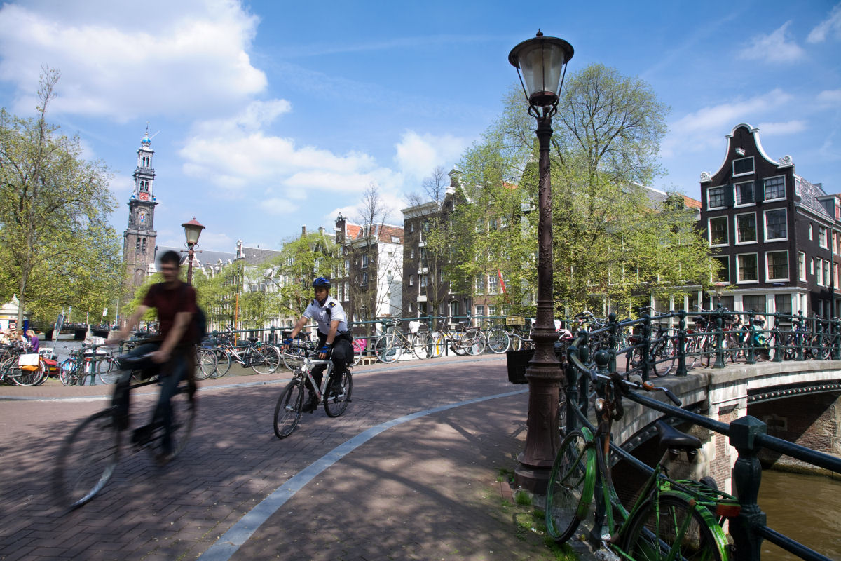Estudo descobre que andar de bicicleta como os holandeses reduziria as emisses globais em 756 milhes de toneladas