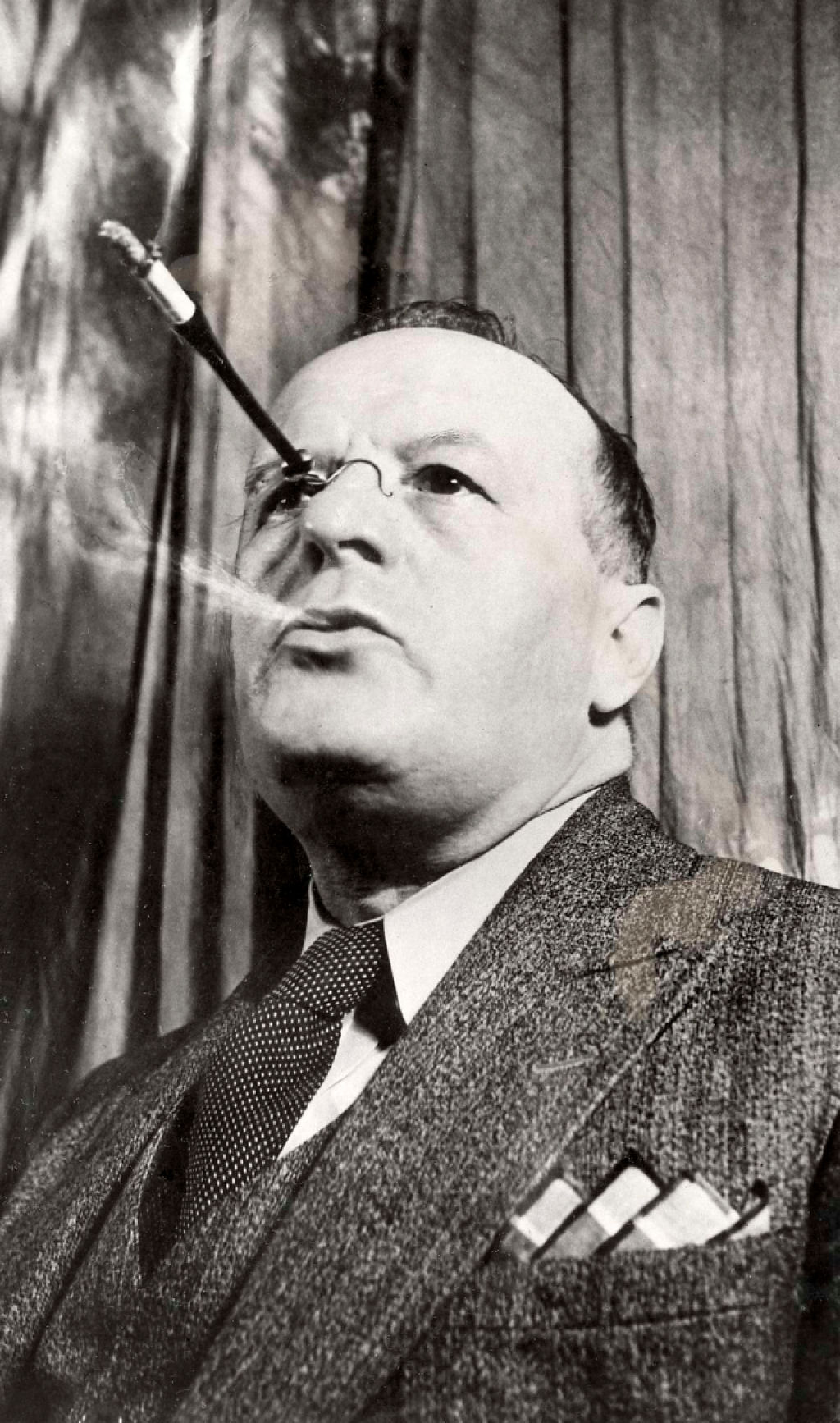 Alfred Langevin, o homem que podia fumar pelos olhos
