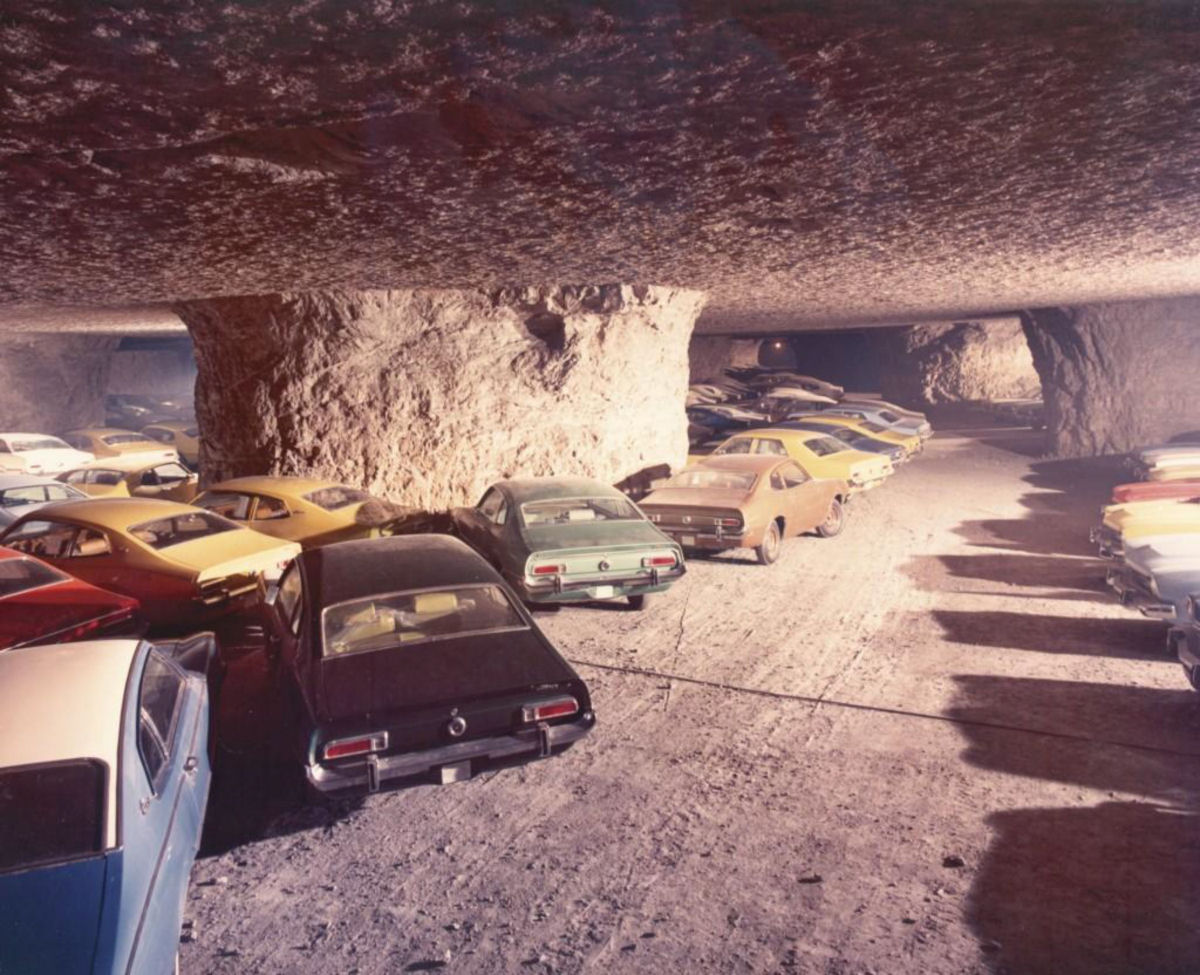 Revelada a lenda urbana sobre os milhares de Mavericks abandonados em uma caverna nos EUA