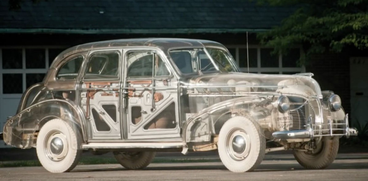 O ano em que a Pontiac surpreendeu o mundo com o primeiro carro transparente fabricado nos EUA 01