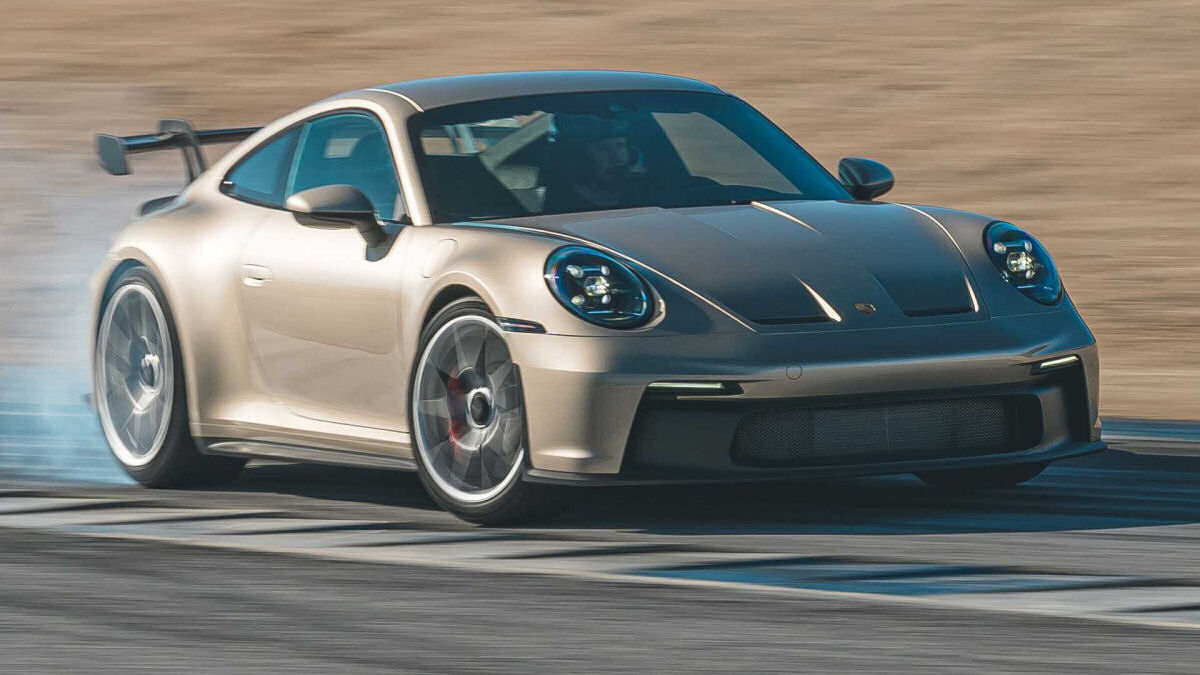 Fascinante time-lapse mostra como é montado um Porsche 911 GT3