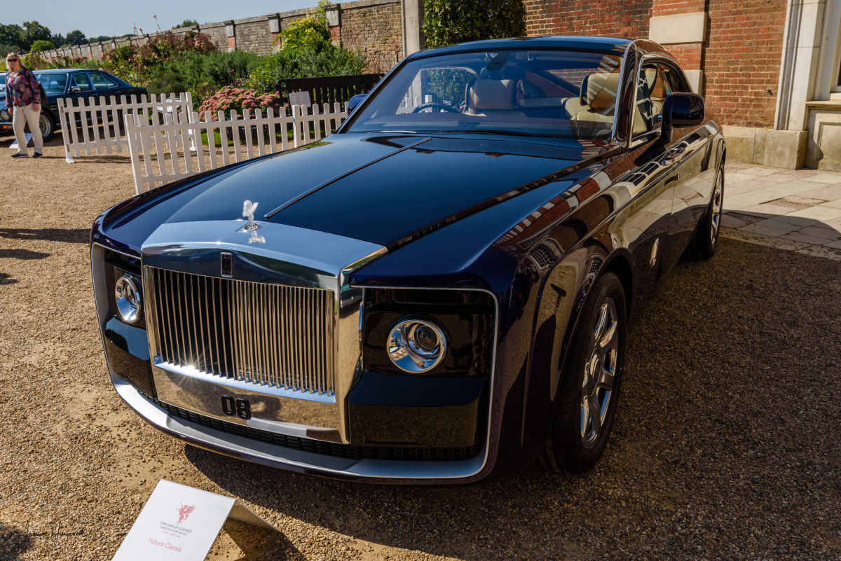 O mundo do luxo: por que os carros Rolls-Royce so to caros?