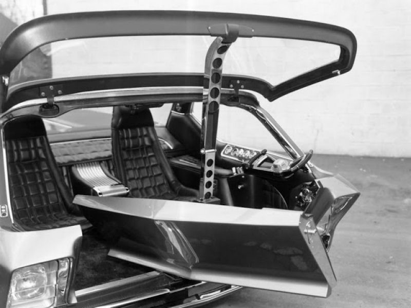 A picape Dodge Deora de 1965 acabou mais famosa como miniatura do que na vida real 11