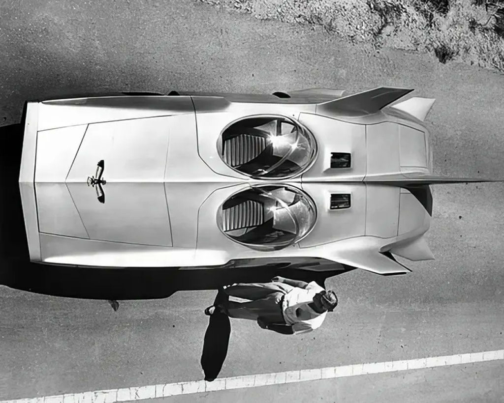 Firebird III: o carro de 1958 da GM que parece sacado de um filme de fico cientfica