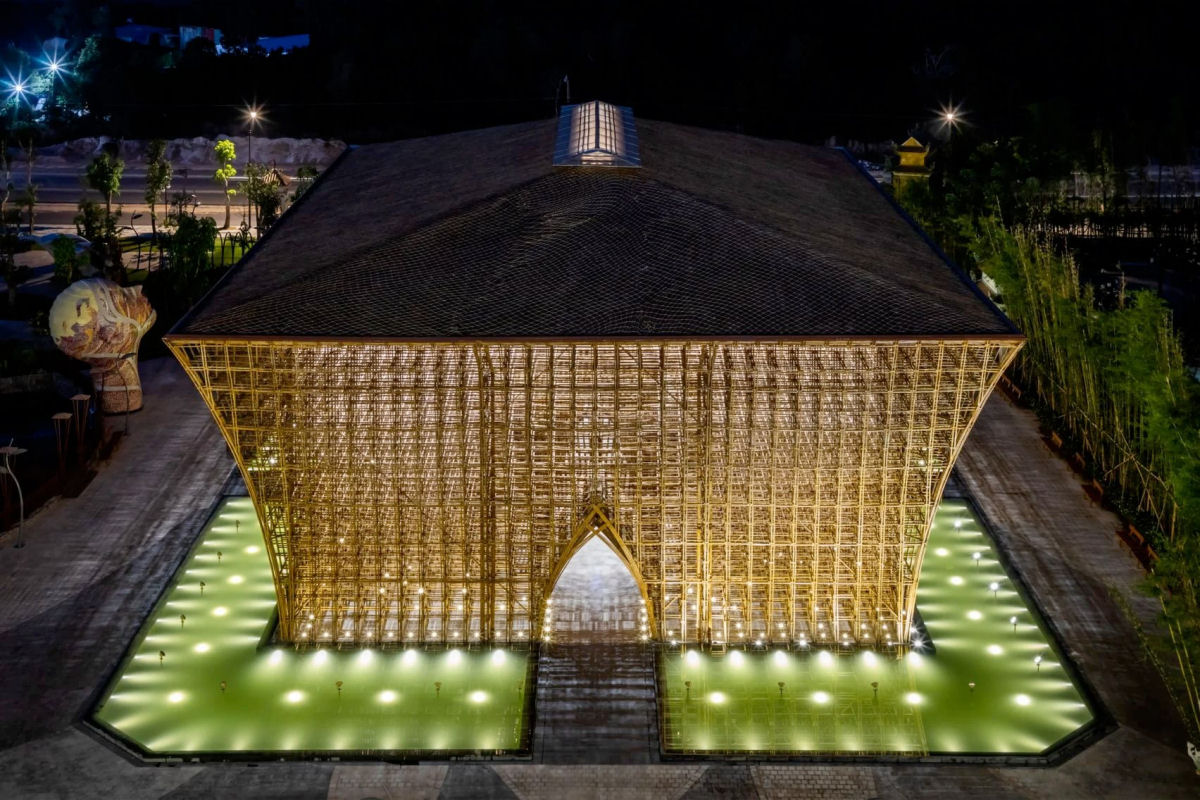 Centro de boas-vindas iluminado no Vietnã foi construído com 42.000 colmos de bambu 07