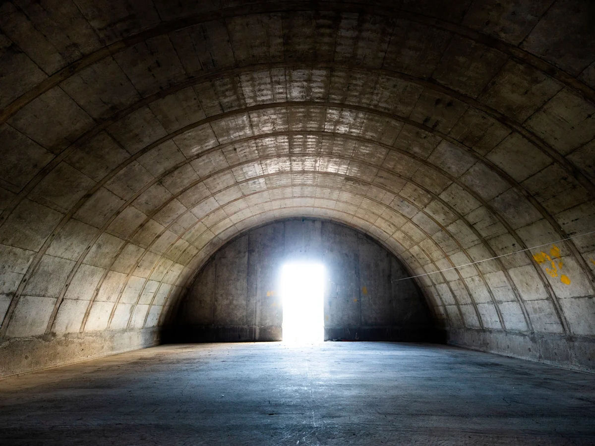 Por que os bilion�rios est�o construindo bunkers de luxo?