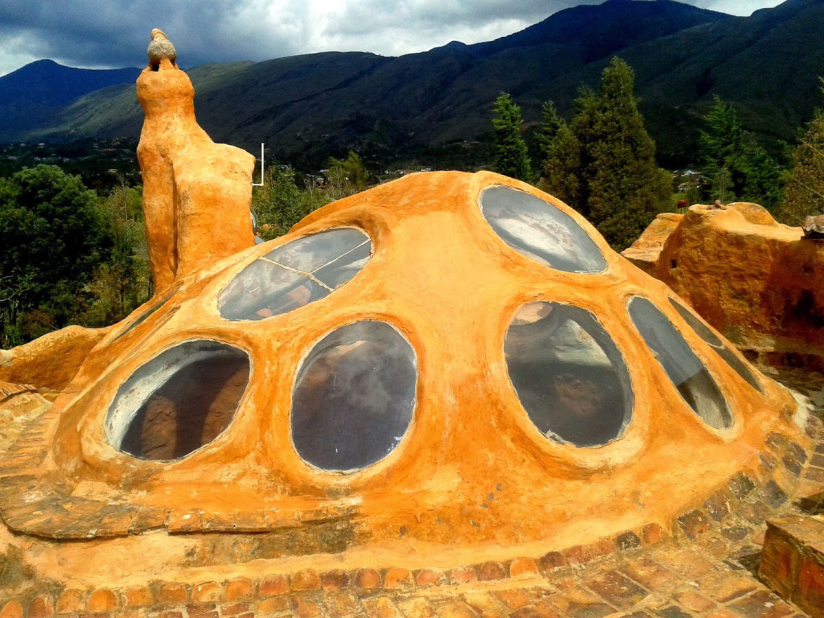 A casa dos Flintstones na Colômbia é feita inteiramente de argila 10