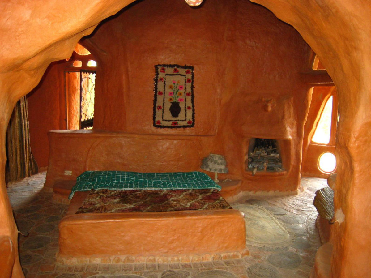 A casa dos Flintstones na Colômbia é feita inteiramente de argila 12