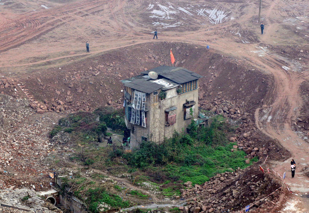As teimosas 'casas-pregos' que se posicionam contra a rpida urbanizao da China
