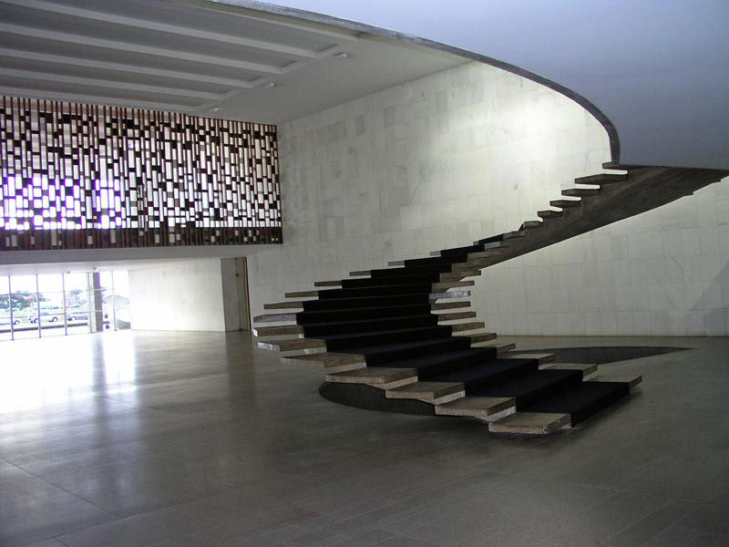 Coleo de projetos exclusivos e criativos de escadas 29