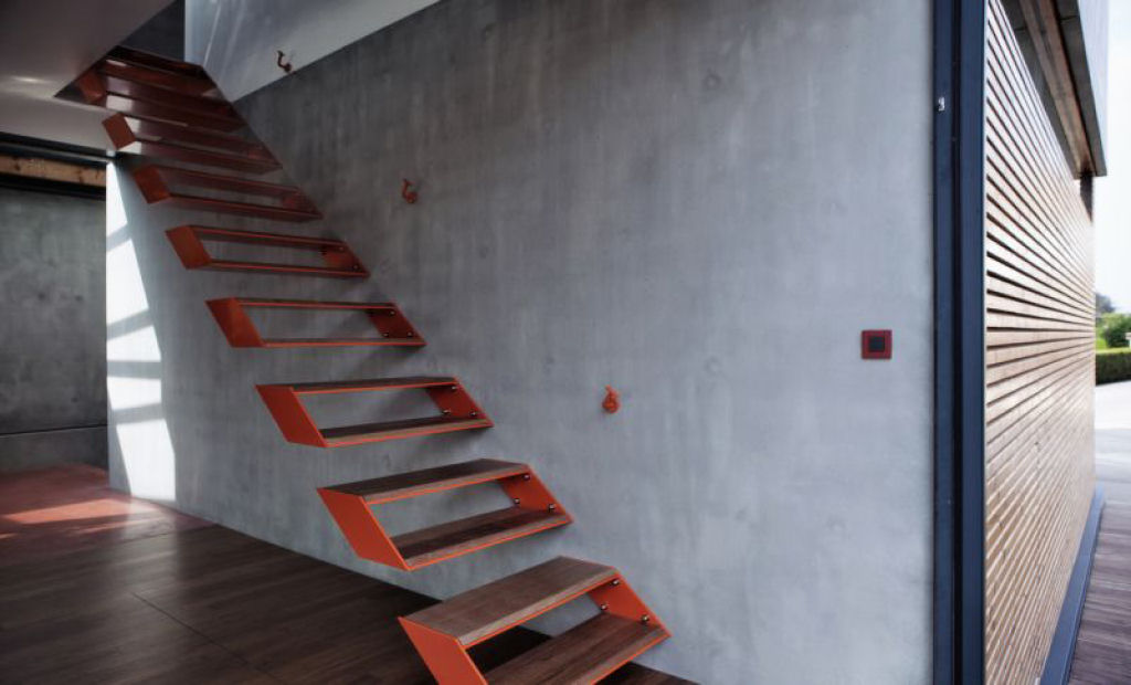 Mais de 50 designs de escadas inspiradoras para interiores de casas modernas 32