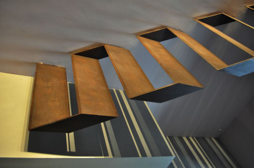 Mais de 50 designs de escadas inspiradoras para interiores de casas modernas 50