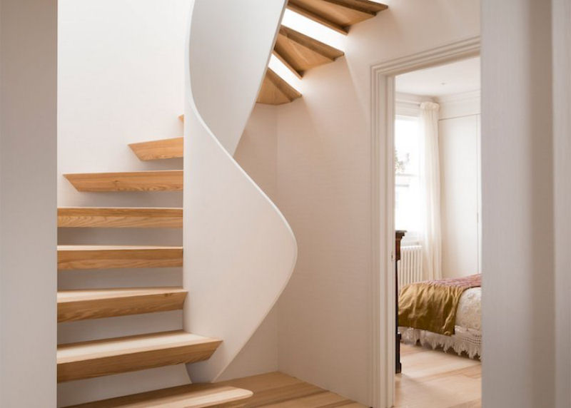 Escadas incrivelmente projetadas que estão um degrau acima das demais 18