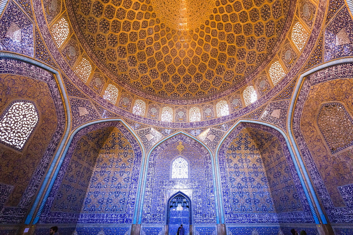 A Mesquita do Xeique Lotfollah  um dos mais belos exemplos de arquitetura islmica 07