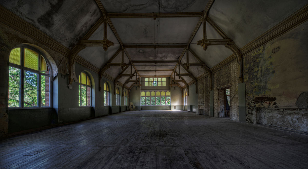 A história de um gigante atormentado: os restos fantasmagóricos do Sanatório Beelitz 18
