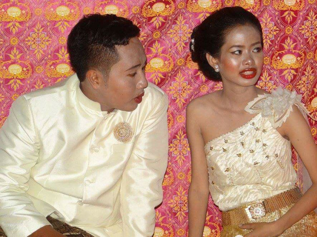 Noiva tailandesa com maquiagem horrorosa ganha nova sesso de fotos de um famoso fotgrafo gentil 02