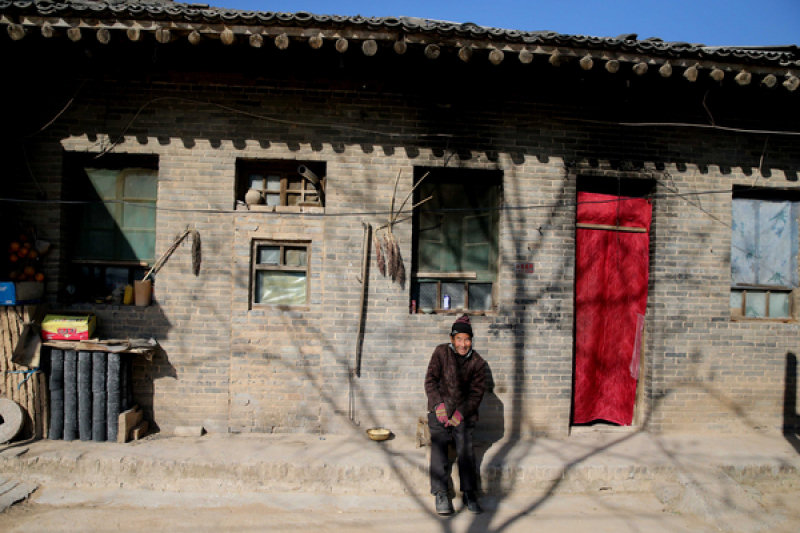 Exorável casal chinês cuidou de uma pessoa sem-teto por mais de três décadas 08