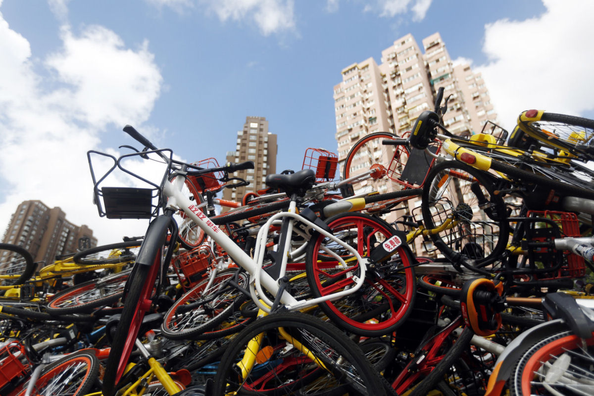 Os cemitrios de bike chineses: a histria visual de um estranho fail empresarial 03