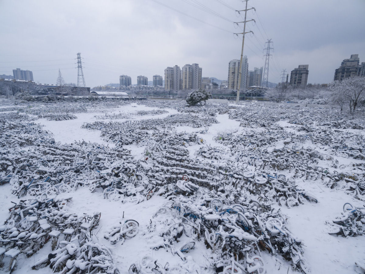 Os cemitrios de bike chineses: a histria visual de um estranho fail empresarial 19