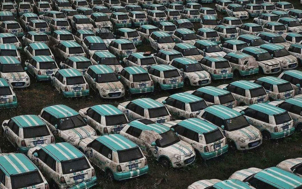 Cemitérios de carros elétricos chineses mostram o fracasso do veículo compartilhado
