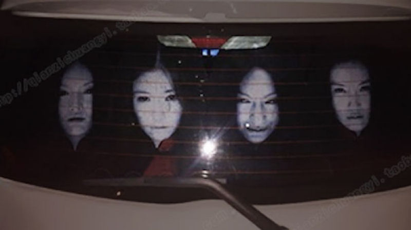 Motoristas chineses tentam diminuir o uso noturno do farol alto com adesivos assustadores 06