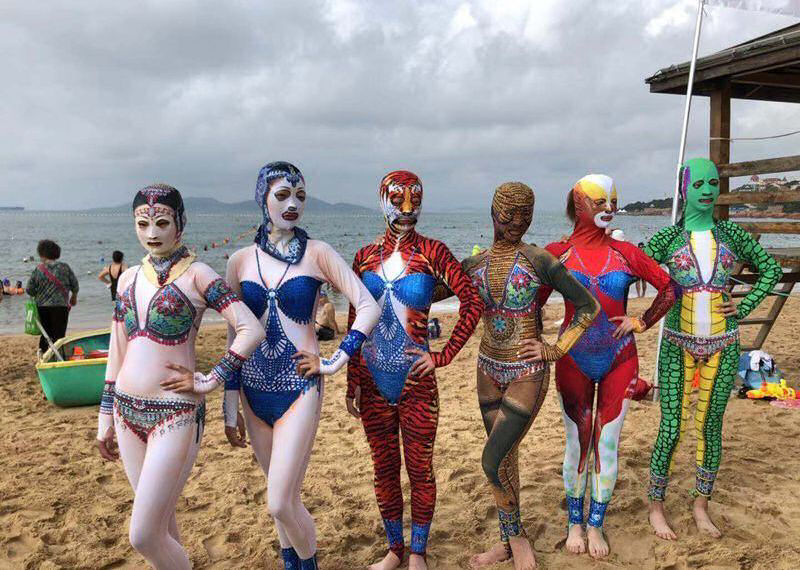 Novos modelos de facequni chegam s praias chinesas 06