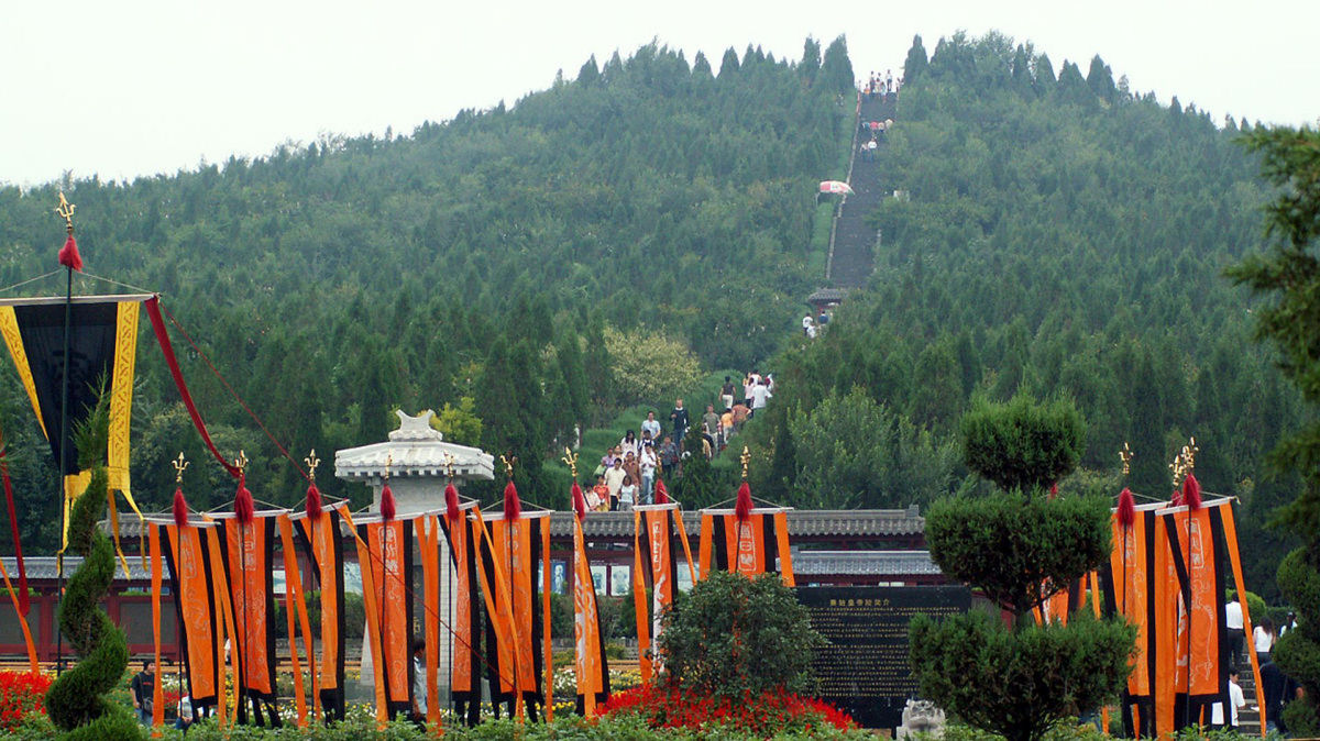 A verdadeira razo pela qual os arquelogos relutam em abrir a tumba do primeiro imperador da China