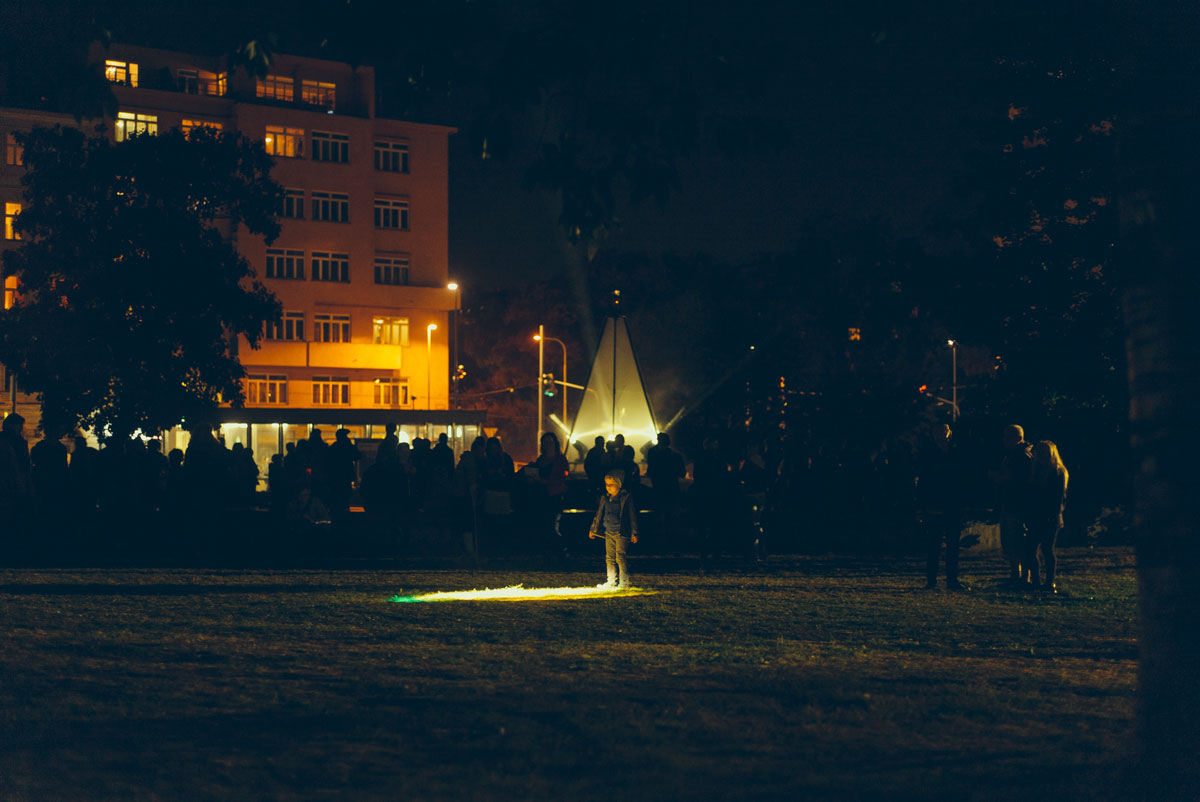 O espetacular festival anual de luzes em Praga 29