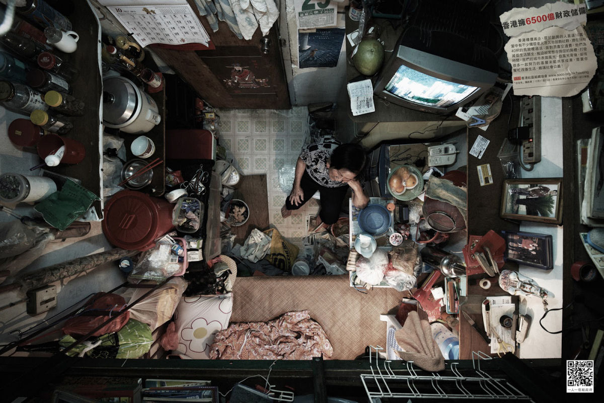 A penúria dos apartamentos em Hong Kong vistos de uma paradoxal perspectiva aérea 05