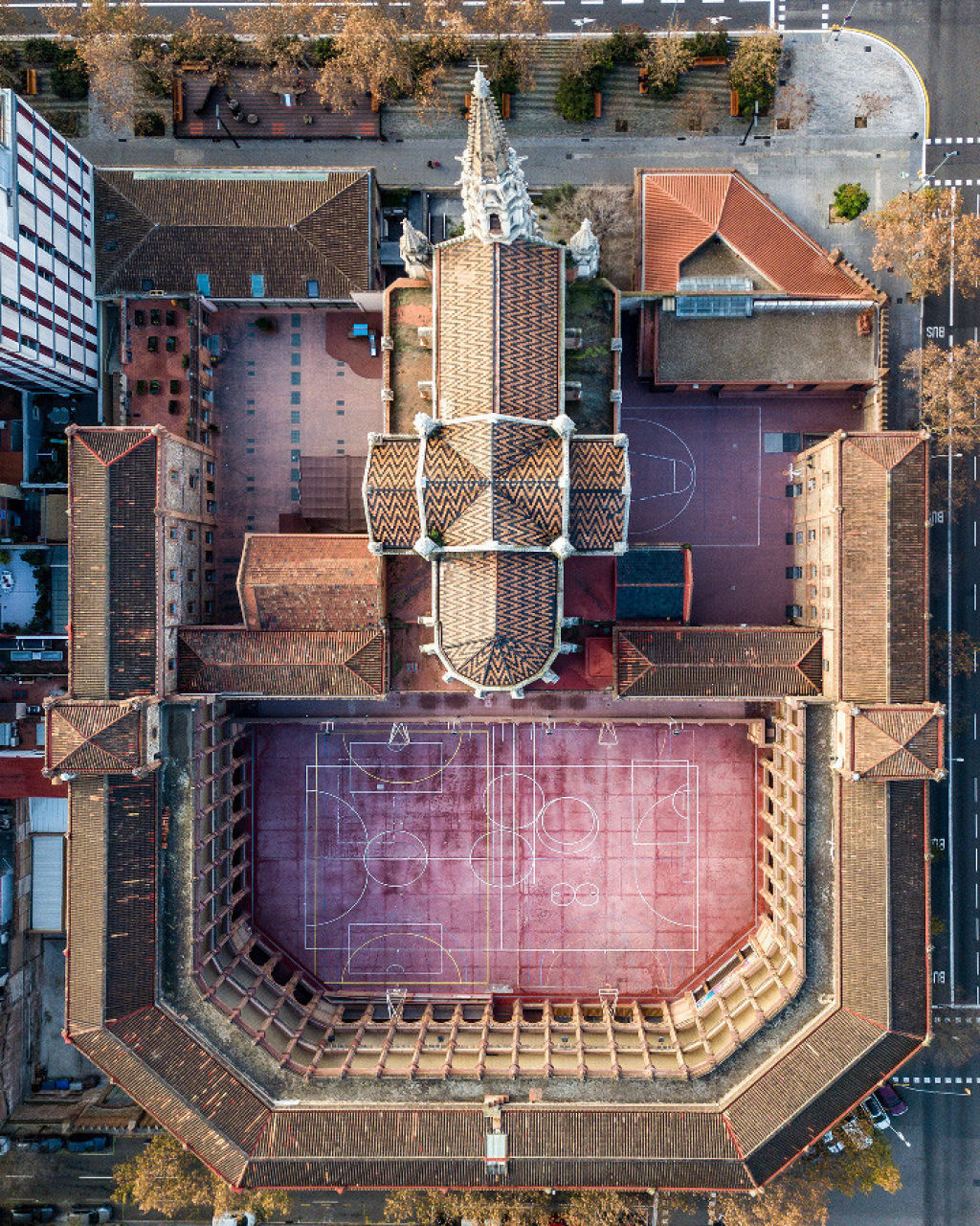 Barcelona geométrica: as fotografias a vista de drone que recolhem a beleza da cidade 10