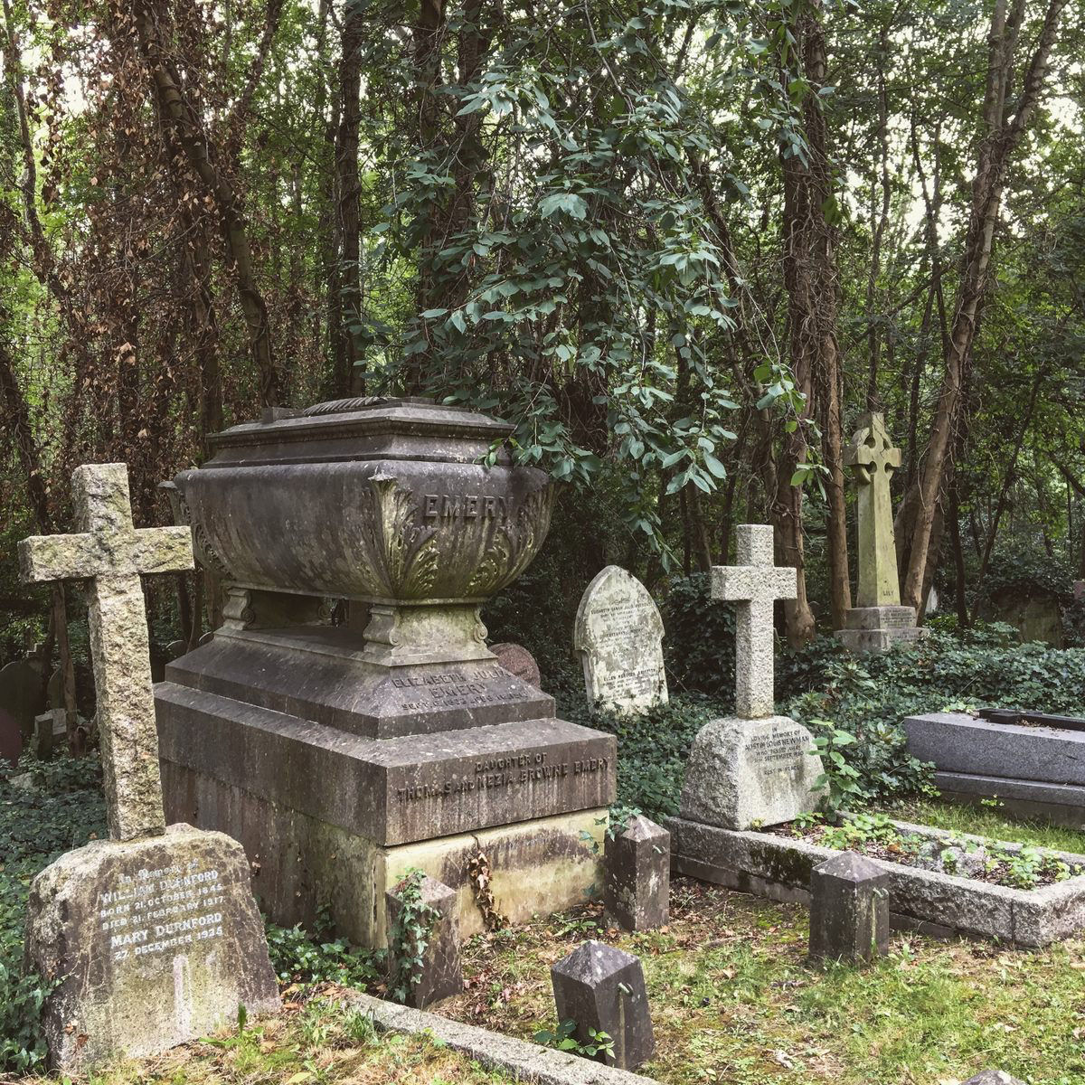 Cemitrio de Highgate, o mais assustador de Londres